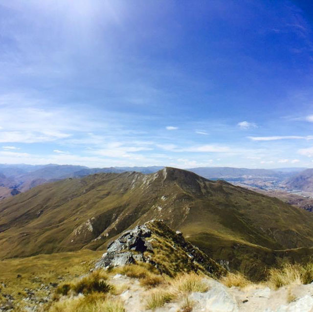 📍紐西蘭皇后鎮。Queenstown Ben Lomond Saddle/Summit 1748米 📍紐西蘭皇后鎮。Queenstown Ben Lomond Saddle/Summit 1748米