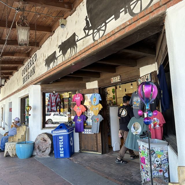 Exploring the Old Town of Albuquerque 🇺🇸 