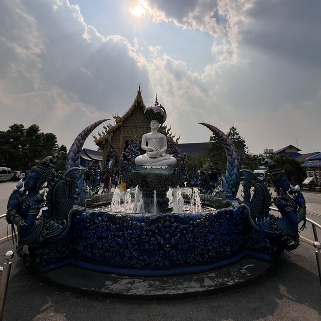 The Temple of the Dancing Tiger/ Blue Temple