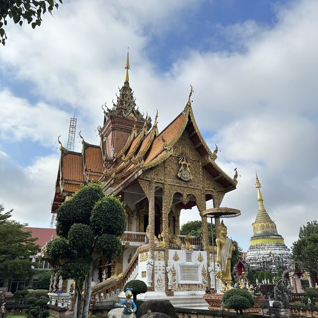 • วัดบุพพาราม ในจังหวัดเชียงใหม่🛕✨