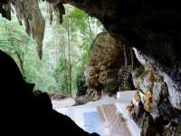 สำนักสงฆ์ถ้ำพญานาคราช เขานางหงส์ จ.พังงา