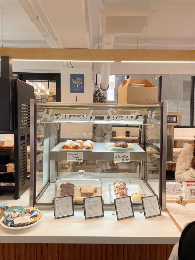 【東京】レモンケーキがさっぱりで美味しい！