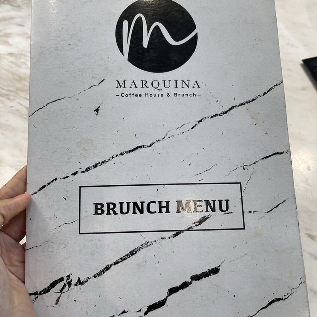 คาเฟ่สไตล์บรันช์ Cafe Marquina
