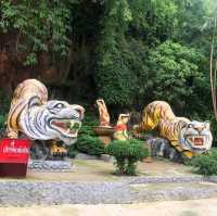 วัดถ้ำเสือ วัดดังเมืองกระบี่
