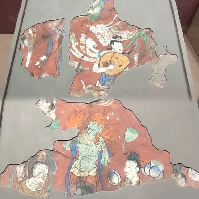 深圳看展~東方微笑~甘肅天水麥積山石窟展
