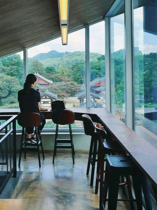전주경기전이 한눈에 보이는 뷰 카페