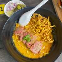 Khao Soi Kao Mai 