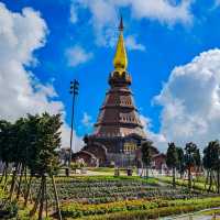 เที่ยวหนาหนาว  ชมพระธาตุ ดอยอินทนนท์