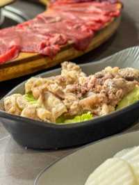 「就犟」這個呼啦圈牛肉火鍋絕了！