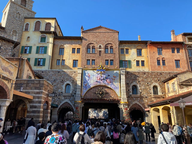 Aqua Sphere Disneysea