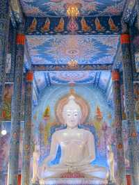 Discovering Chiang Rai’s Blue Temple