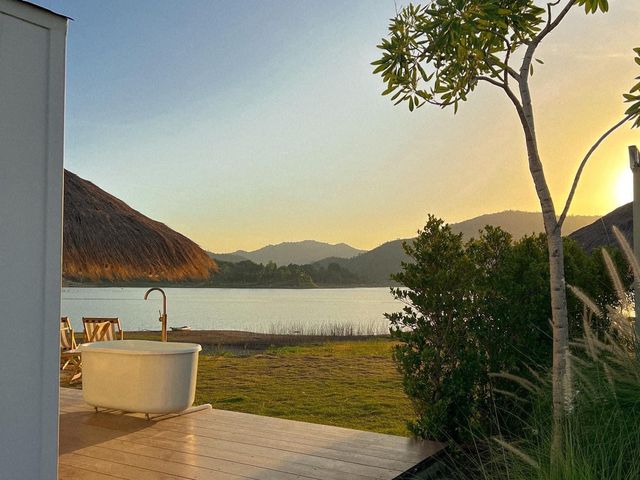 Raise Lagoon Glamping จ.สุพรรณบุรี