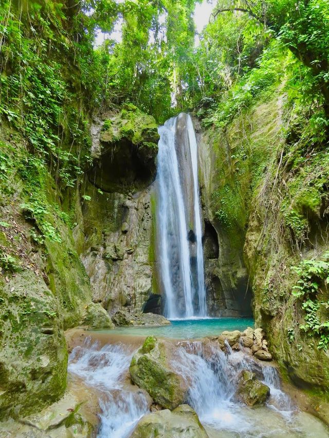 Binalayan Hidden Falls