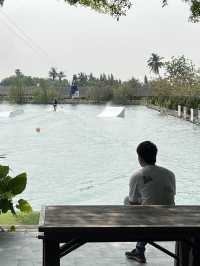 Little Plant Café & Wake Park