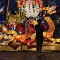 ✨ 타이베이의 밤을 밝히는 빛의 향연, 용산사