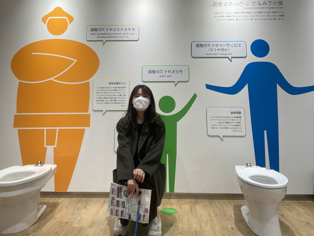 Toilet 🚽 also has history? 🤣🇯🇵