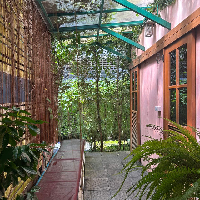 ฝูงคาเฟ่ คาเฟ่ในซอยลับเมืองจันทบุรี