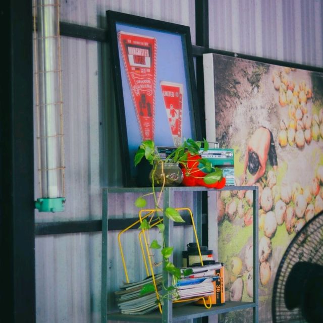 เอกเขนก cafe' 