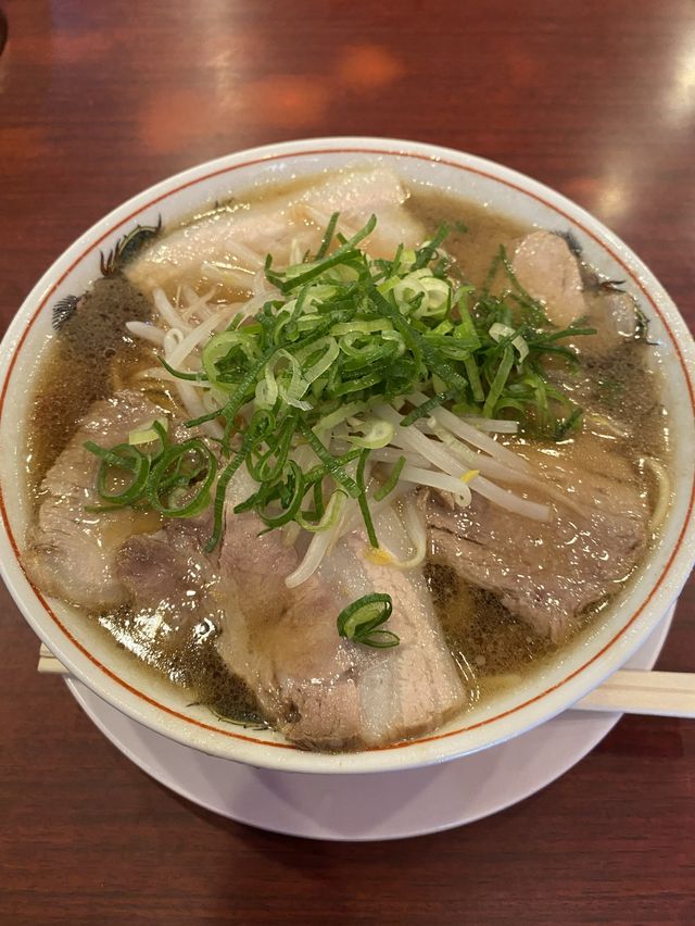 【京都】朝6時から行列のラーメン店