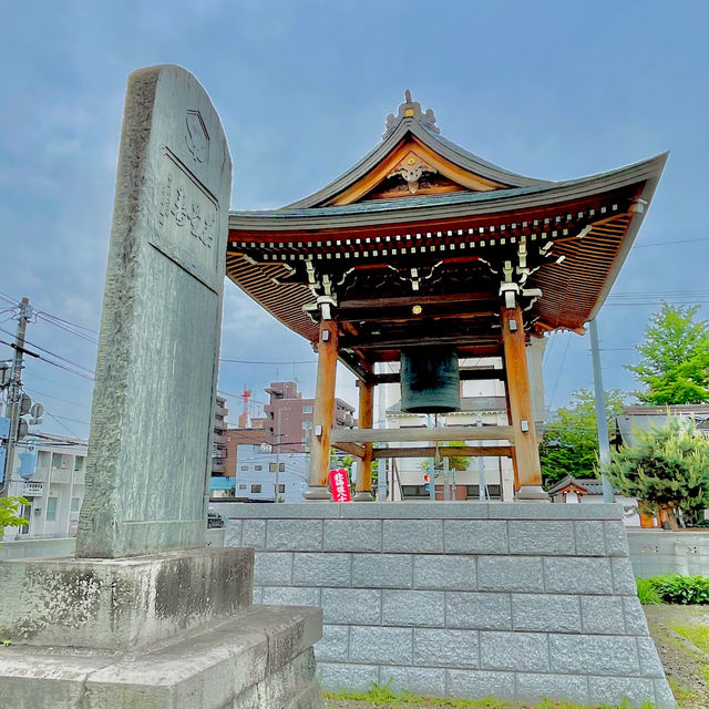 Tranquil Escape in Naritasanshinkyu-ji