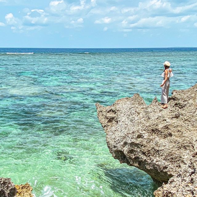 【伊良部島】透明度抜群の海に繋がる階段