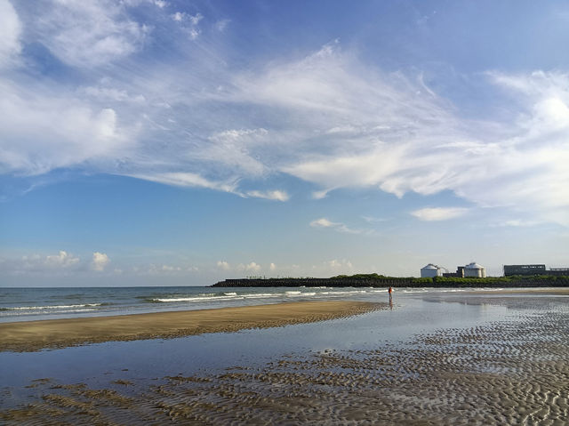 新北淡水沙崙海水浴場看夕陽
