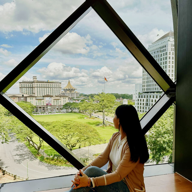 Explore Borneo Cultural Museum: High-Tech Exhibits and Scenic City Views in Kuching