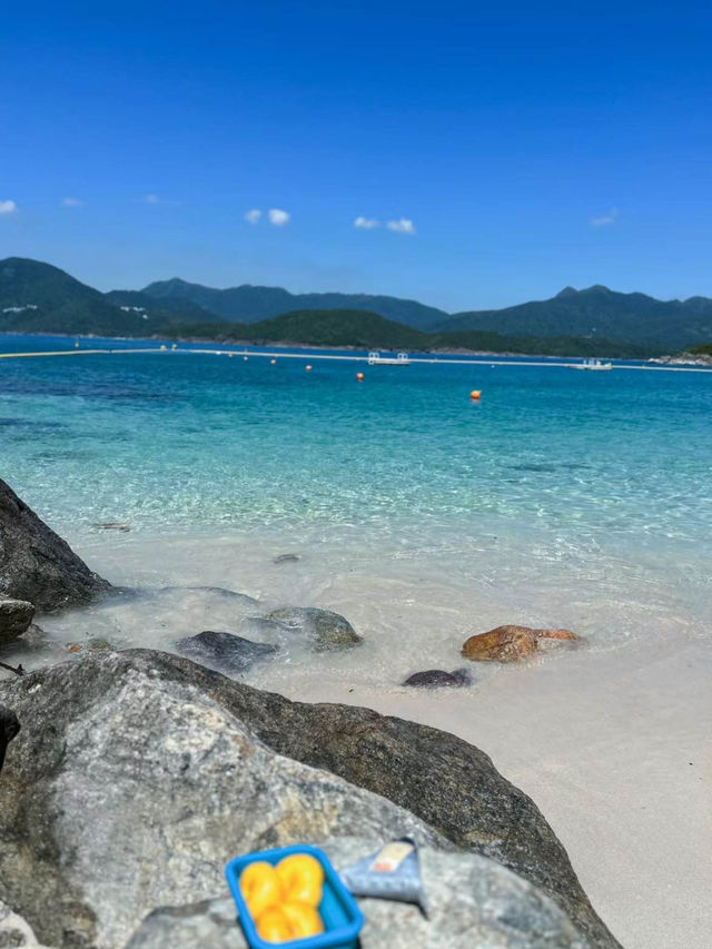 【夏日優惠🔥】香港西貢：半月灣浮潛🏖️，美景盡收眼底🤩🤩