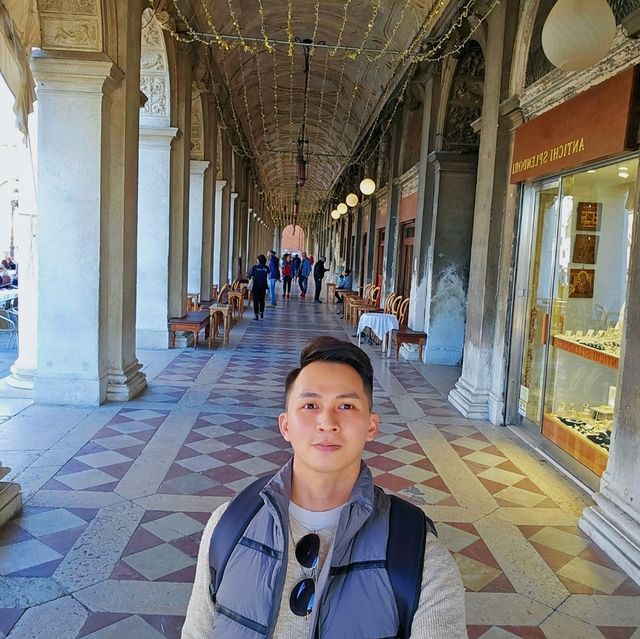 Unforgettable Venice: Must-See Sights and Culinary Delights
