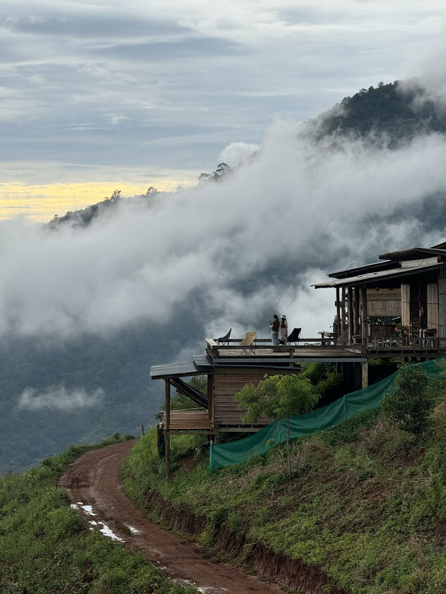 ห้วยกุ๊บกั๊บ | ฤดูฝน 🏡⛰️🌧️🌿