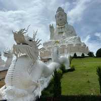 Unveiling the Splendor of Wat Huay Pla Kang