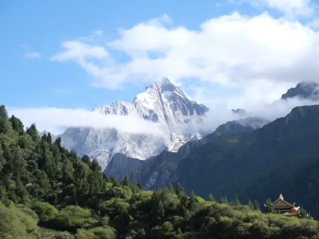 ภูเขาสี่ดรุณี ฉางผิงโกว เดินไป-กลับ