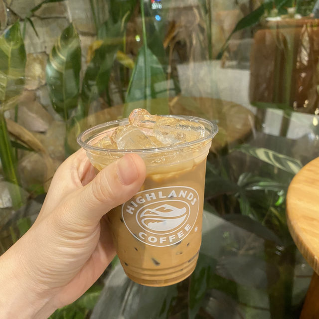 Highlands Coffee ร้านกาแฟเวียดนามที่เราไว้ใจ