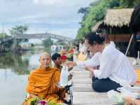 ตลาดน้ำปีกกา หลวงพ่อปานองค์ใหญ่