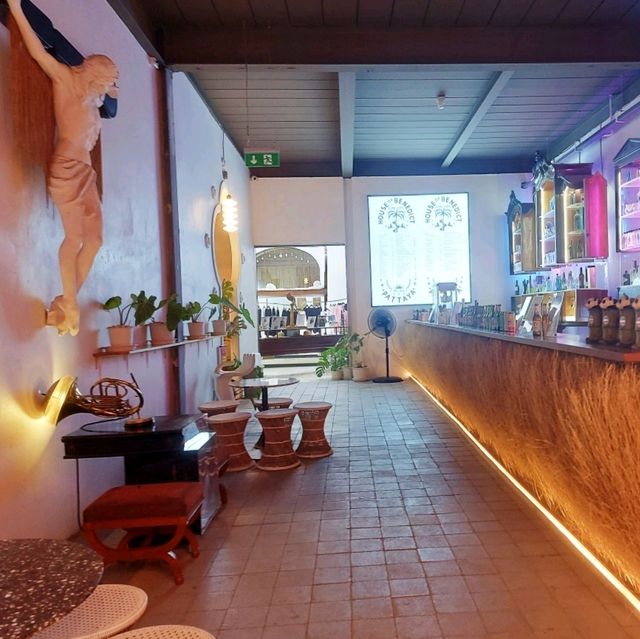 The Main Bar @ House of Benedict
