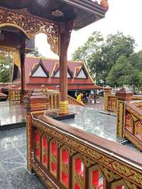 พระบรมราชานุสรณ์ สมเด็จพระเจ้าตากสินมหาราช