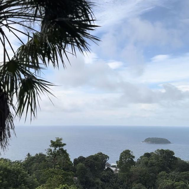 Views with a Breeze: Karon Viewpoint’s Easy Adventure