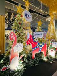 Soaking in the Christmas Magic at IPC Mall: A Solo Trip to Remember