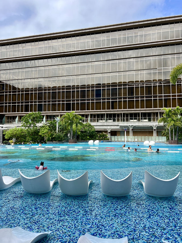 Luxury hotel close to NAIA