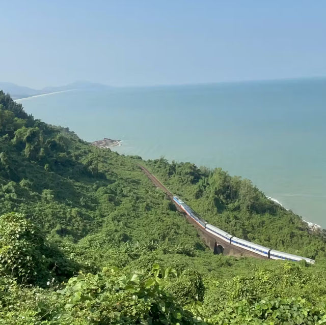 A Ride You Can’t Miss – The Hai Van Pass