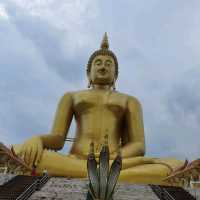 วัดม่วง อ่างทอง