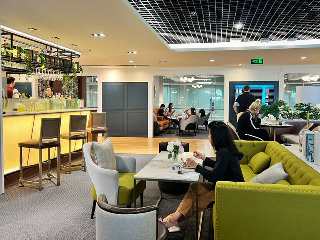 The Coral Finest Business Class Lounge Suvarnabhum