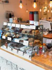 THE ROBIN CRAFT CAFE