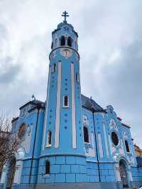 🇸🇰 Slovakian Colors - Blue Church Corner of Bratislava 💙❤️💛