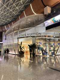 Doha Airport: A Vibrant Blend of Culture and Color
