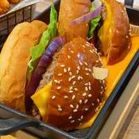 Burger’s Friend Forever 希慎新店