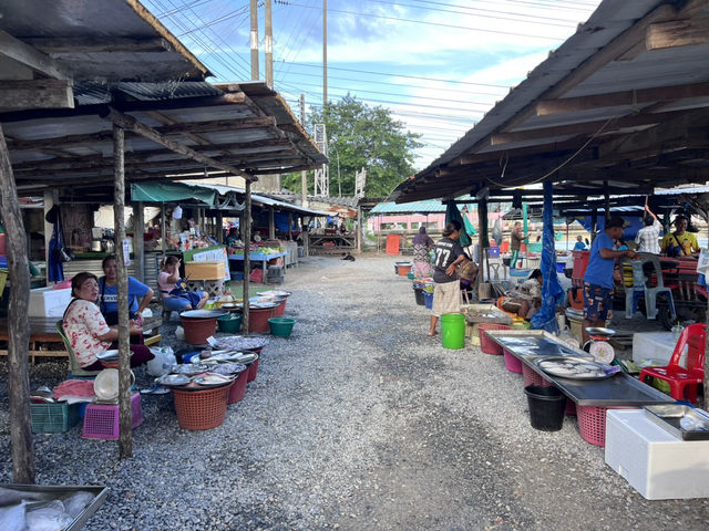 ตลาดบางแพง