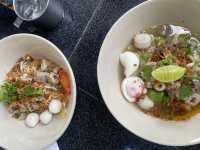 ร้านก๋วยเตี๋ยวเครื่องใน บาเจาะ