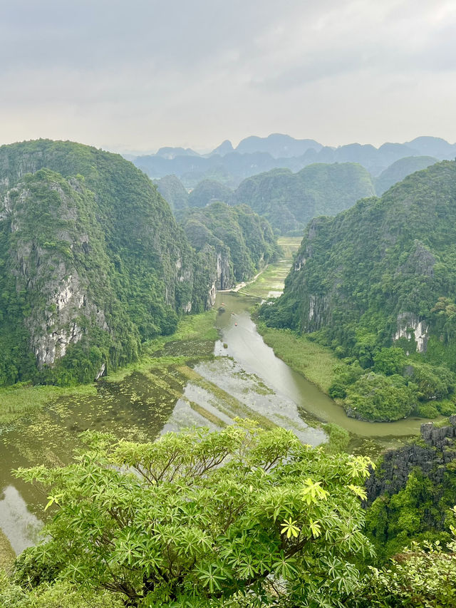 Spring Vietnam Adventure: Hiking in Ninh Binh🍃