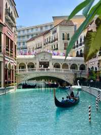 Exploring Venice Grand Canal Mall in Manila